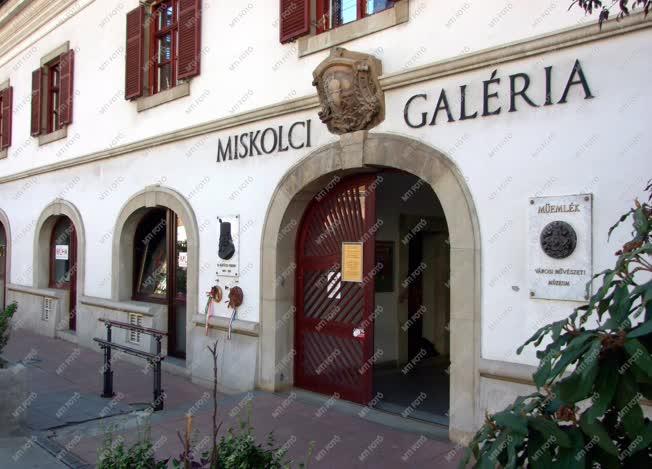 Kultúra - Galéria a miskolci Rákóczi-házban