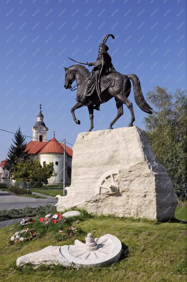 Városkép - Stúrovo - Jan III Sobieski szobor