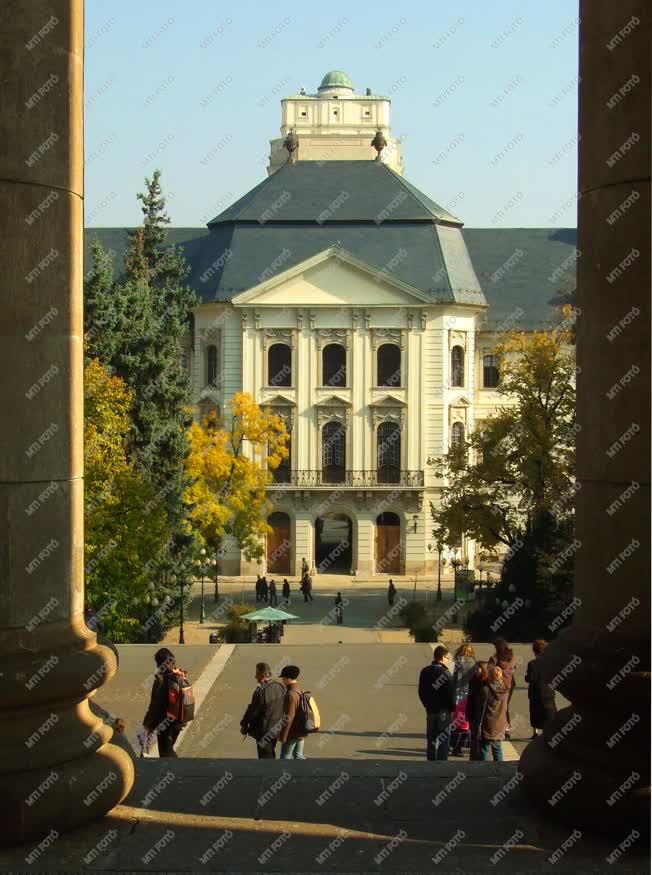 Eger - Eszterházy Károly Főiskola - Az egykori Líceum