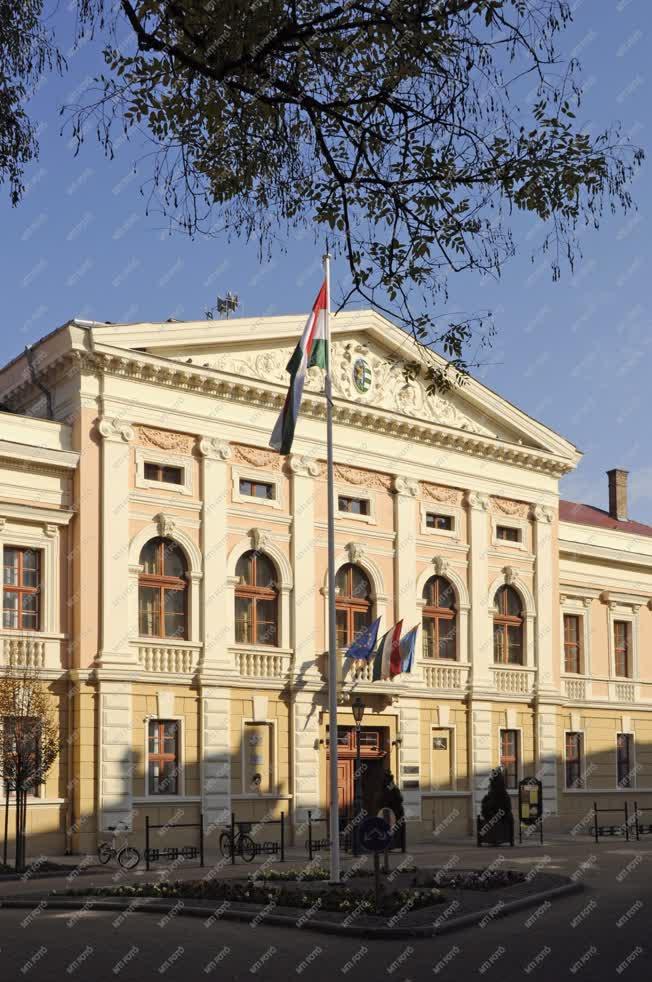 Gyula - Polgármesteri Hivatal