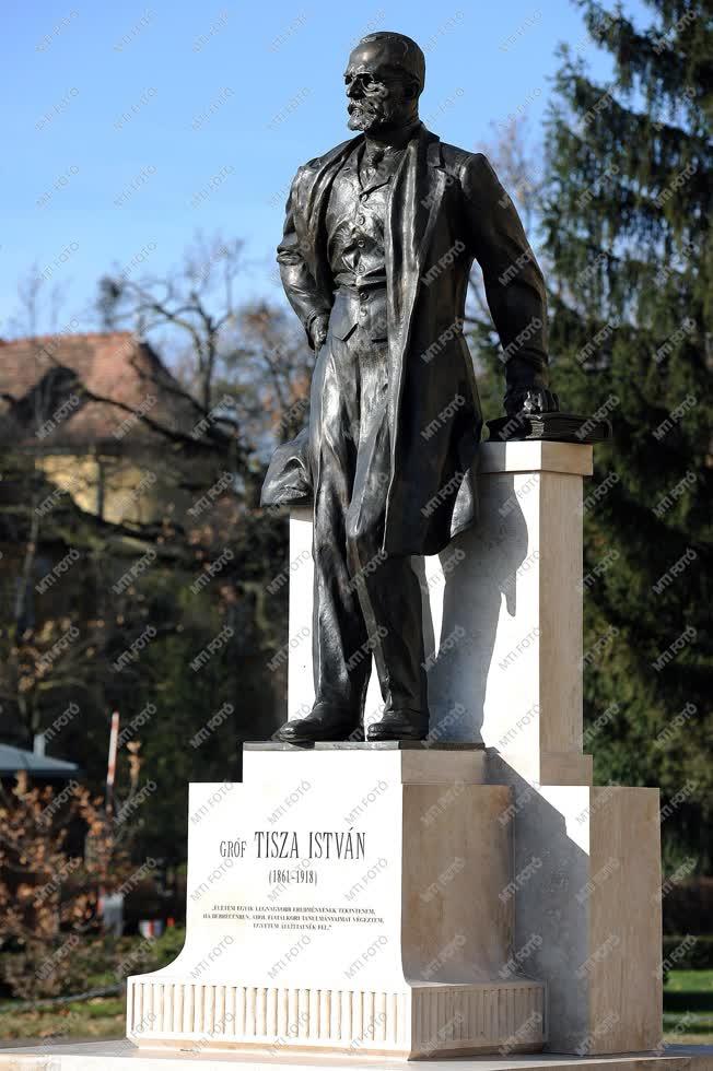 Városkép - Debrecen - Tisza István szobra
