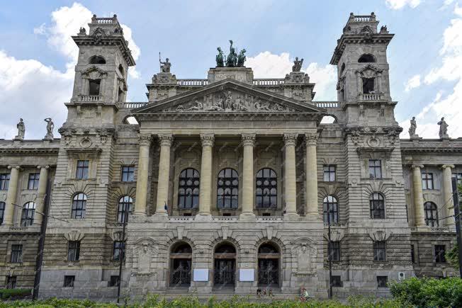 Épületfotó - Budapest - A volt Néprajzi múzeum