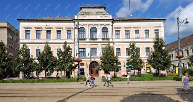 Városkép - Debrecen - Tisza-palota