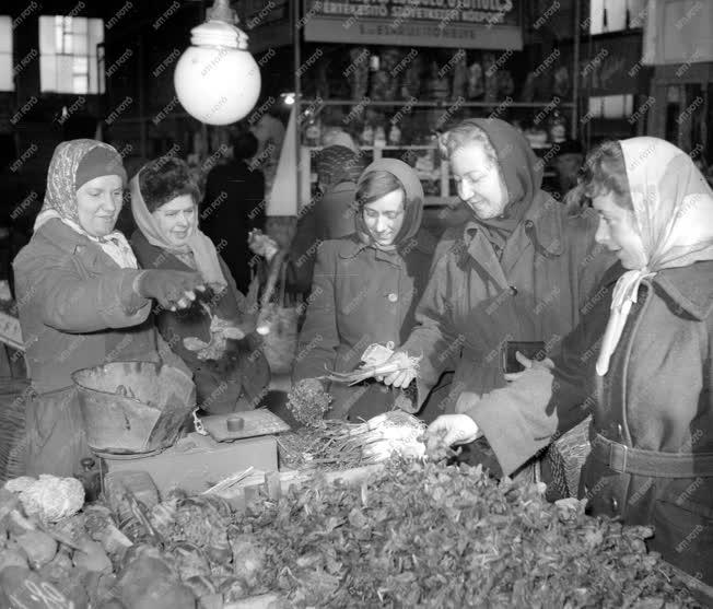 Városkép-életkép - Kereskedelem - Piac - Zöldség