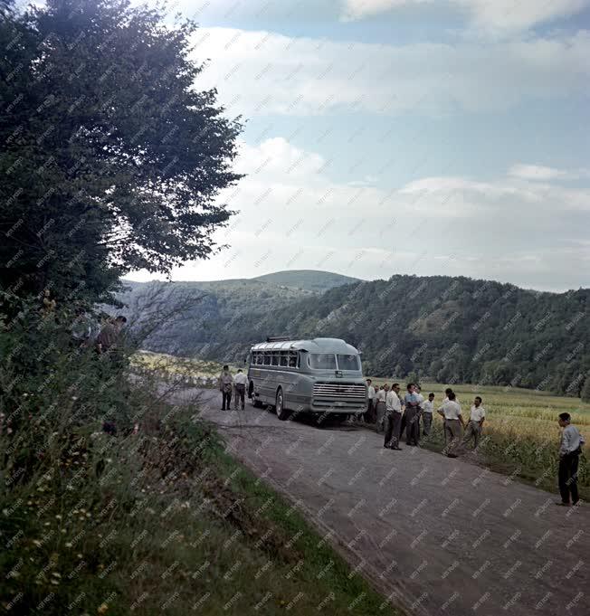 Turizmus - Látogatás a csehszlovákiai Domica-cseppkőbarlangban