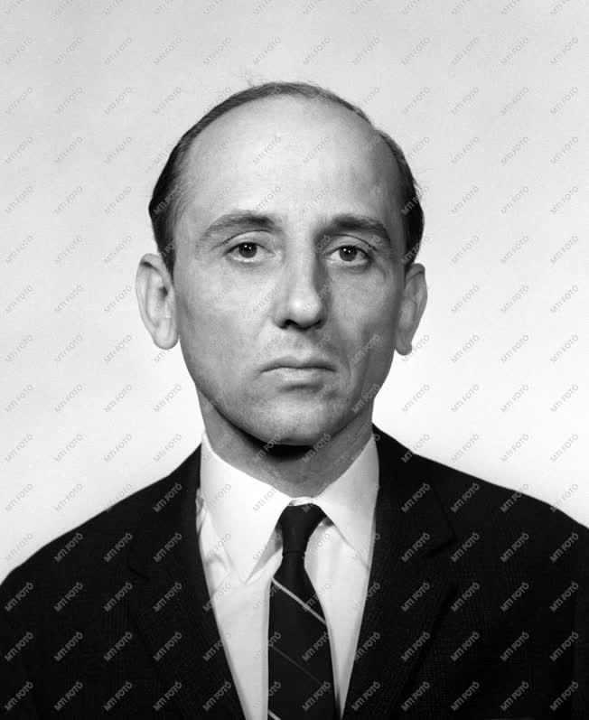 1973-as Állami-díjasok - Szunyogh László
