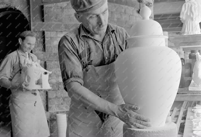 Ipar - 125 éves a Herendi Porcelángyár