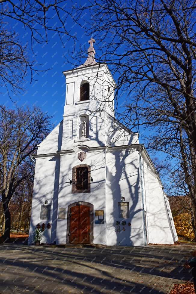 Egyház - Mátrafüred - Keresztelő Szent János kápolna