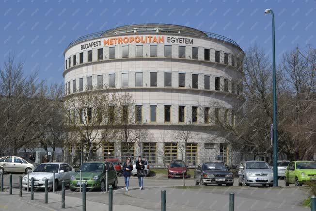 Épület - Budapest  - Budapesti Metropolitan Egyetem