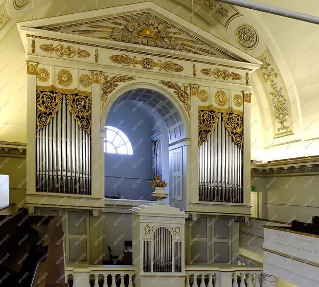 Hangszer - Budapest - A Kálvin téri templom orgonája