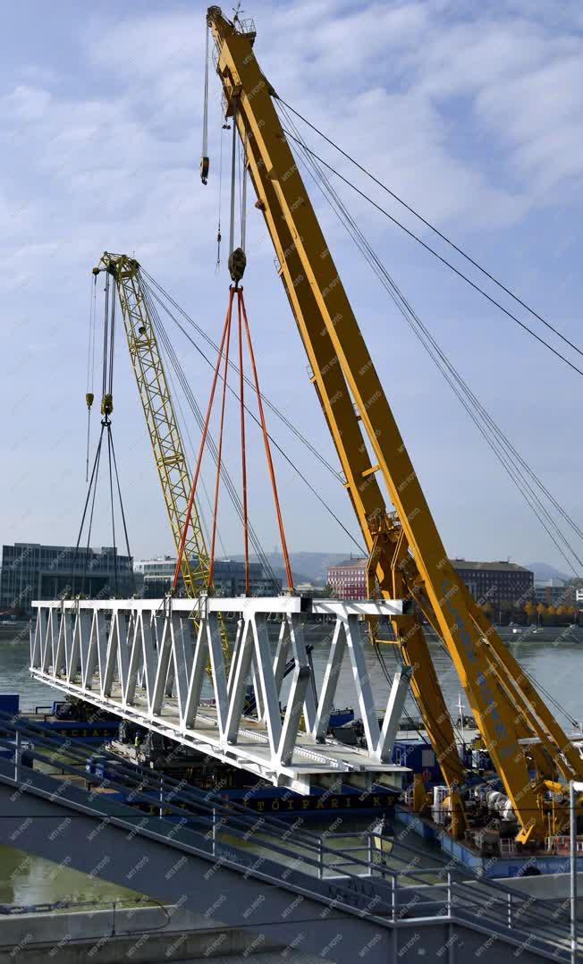 Közlekedés - Budapest - Déli összekötő vasúti híd fejlesztés