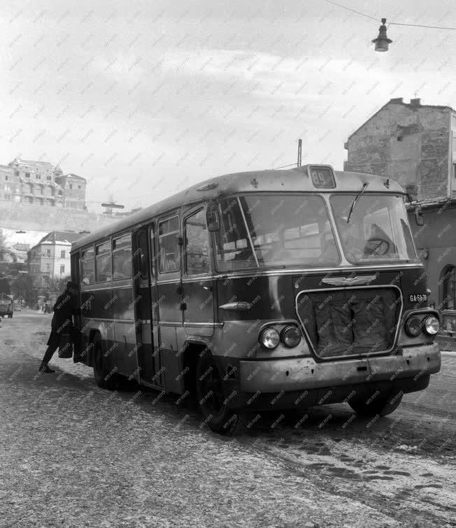 Közlekedés - 89-es autóbuszjárat