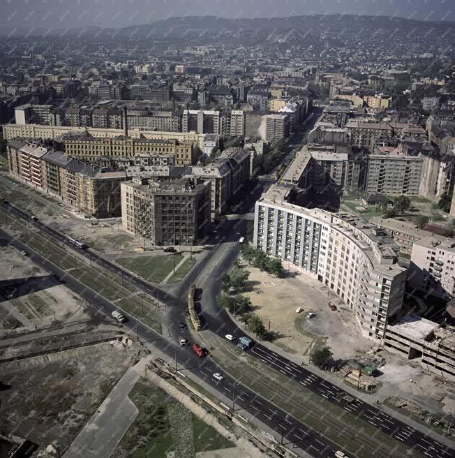 Városkép - Budapest - Irinyi József út lakóházai