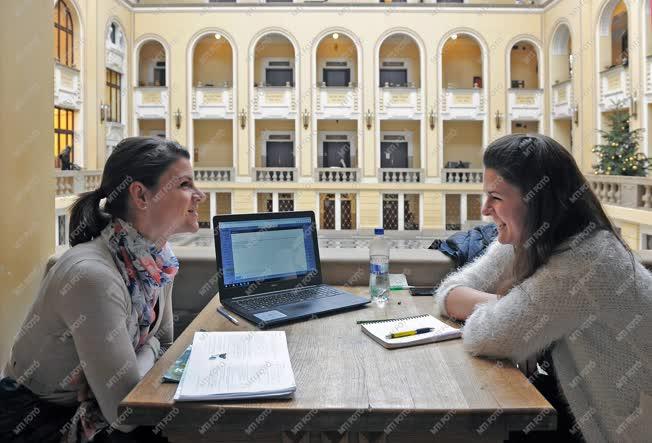 Oktatás - Debrecen - Vizsgaidőszak a Debreceni Egyetemen