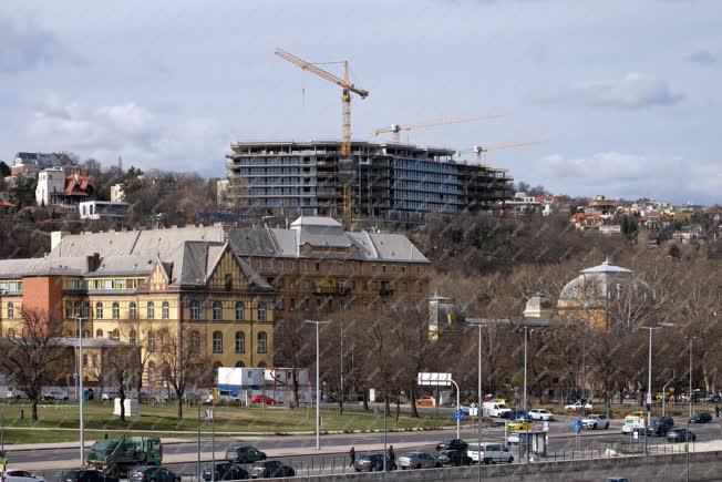 Építőipar - Budapest - Luxus szálloda épül a Rózsadombon