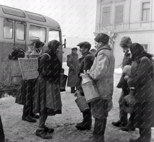 Időjárás - Újra menetrend szerint indulnak a távolsági buszok