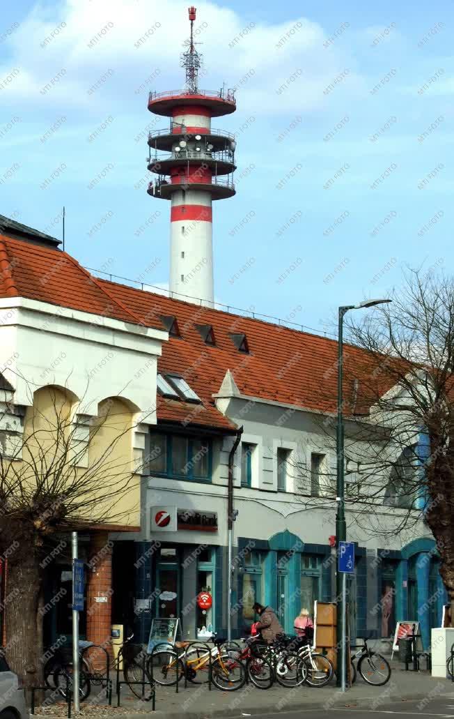 Városkép - Cegléd - A TV-URH torony