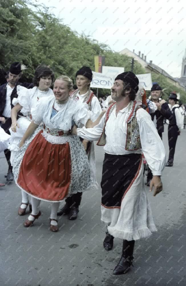 Kultúra - Duna Menti Folklórfesztivál