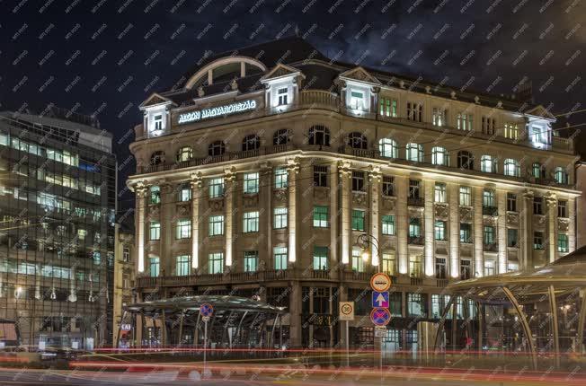 Épület - Budapest - Az AEGON Magyarország Biztosító székháza