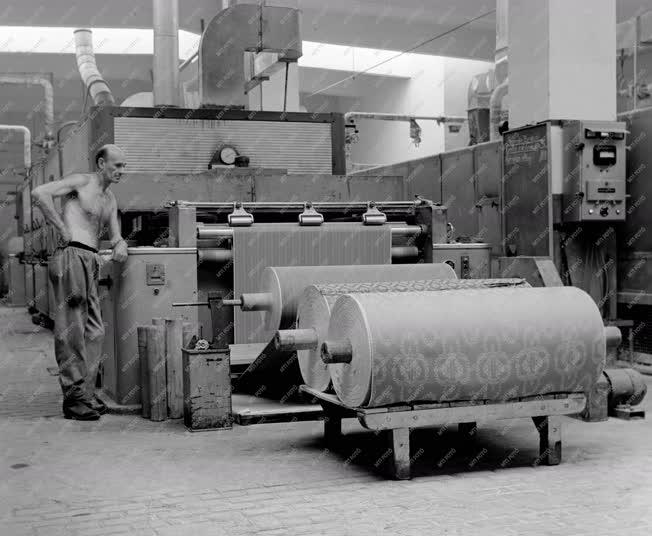 Ipari - Budakalászi Textilművek