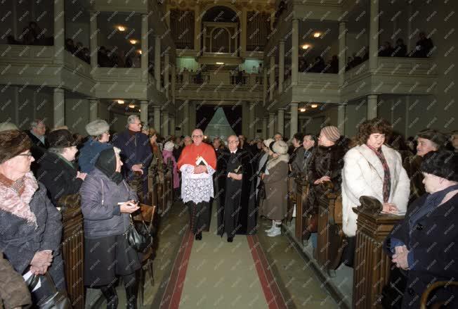 Egyház - Ökumenikus istentisztelet a református templomban