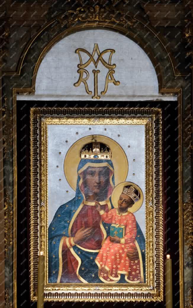Egyház - Márianosztra - Magyarok Nagyasszonya Bazilika