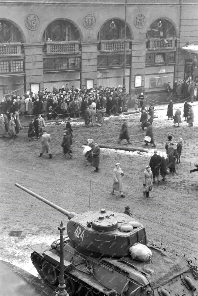 Belpolitika - Budapest az 1956-os forradalom és szabadságharc után