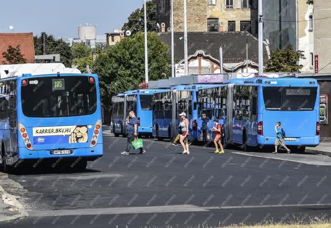 Közlekedés - Budapest - Liget téri autóbusz-végállomás