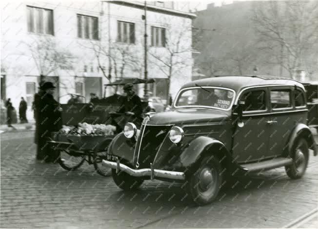 Közlekedés - Budapesti taxi története