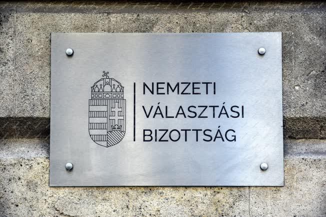 Belpolitika - A Nemzeti Választási Bizottság székháza