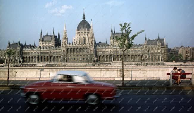 Városkép - Életkép - Budapest