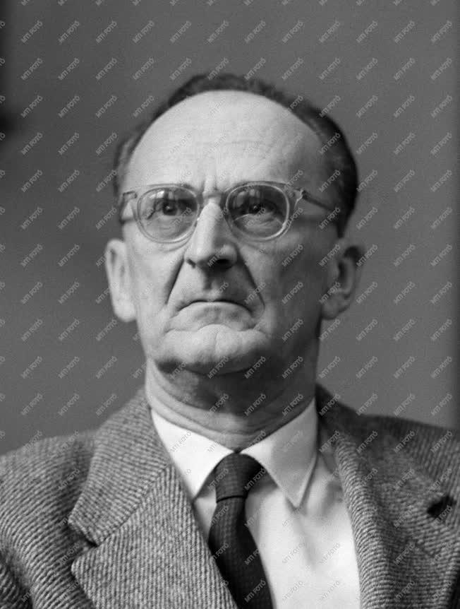1962-es Kossuth-díjasok - Dr. Alföldy Zoltán