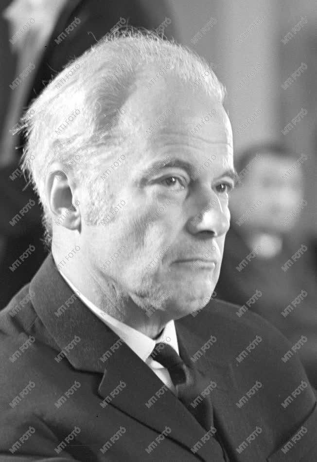 Személy - Ifj. Bartók Béla