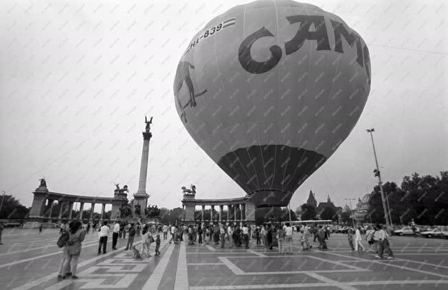 Reklám - Hőlégballon a Hősök terén