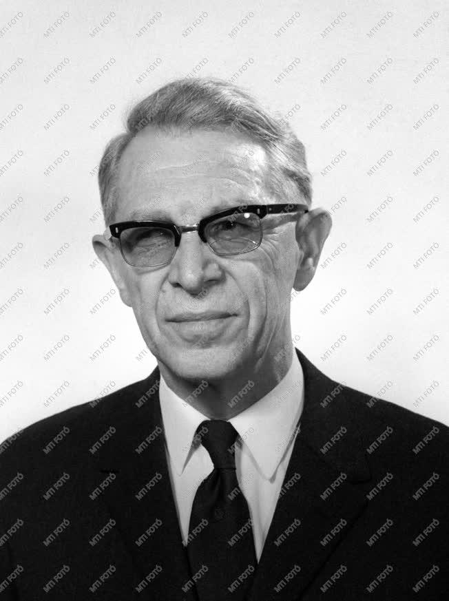 1973-as Állami-díjasok - Dr. Göcsei Imre
