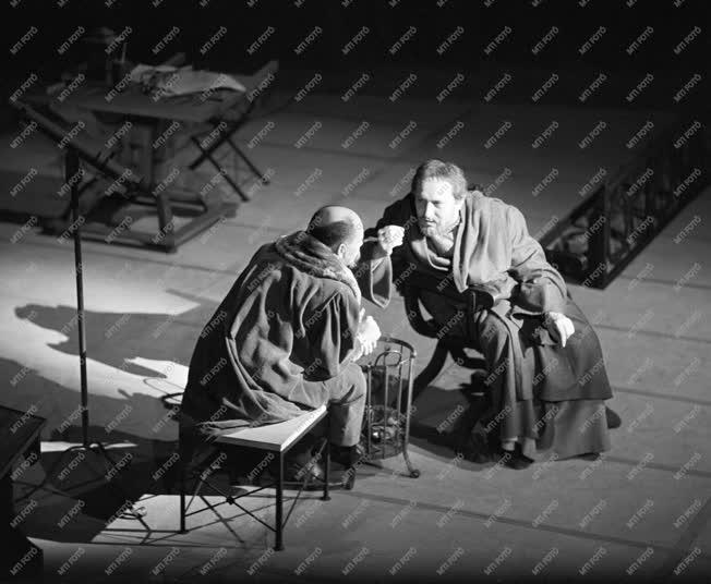 Kultúra - Színház - Bertold Brecht: Galilei élete