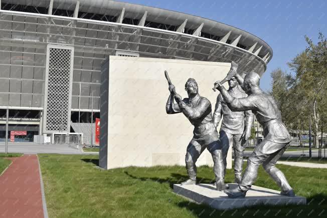 Kultúra - Megújult a Puskás Ferenc Stadion szoborparkja  