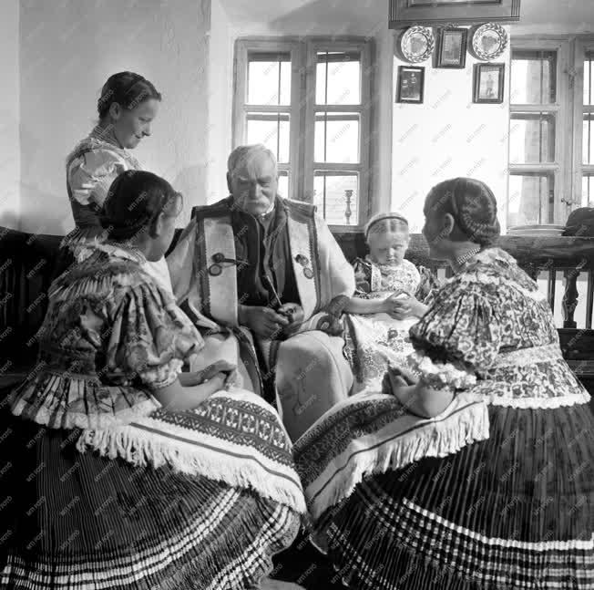 Folklór - Húsvét - Molnár István, népi mesemondó