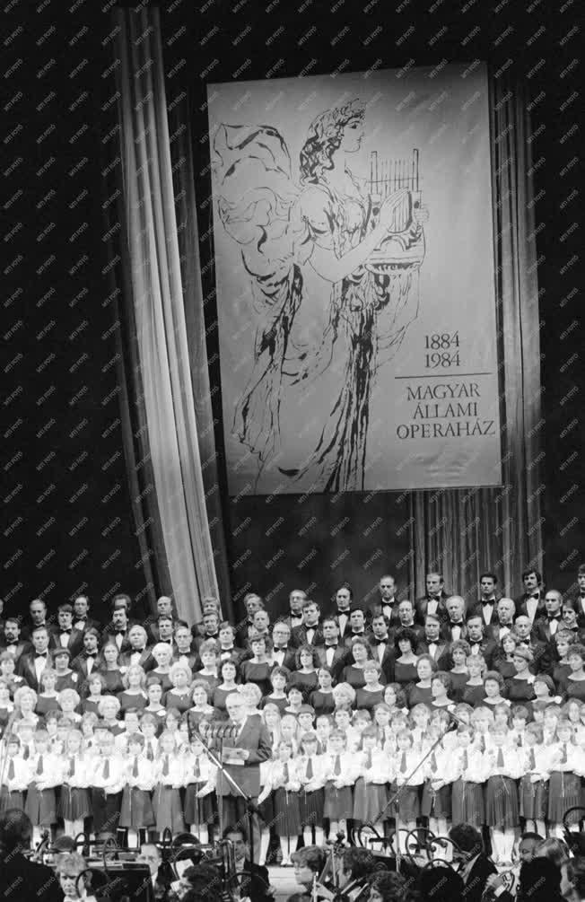 Kultúra - Az Operaház fennállásának 100. évfordulója