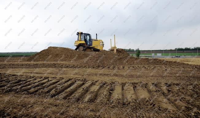 Építőipar - Debrecen - M35 autópálya kivitelezése