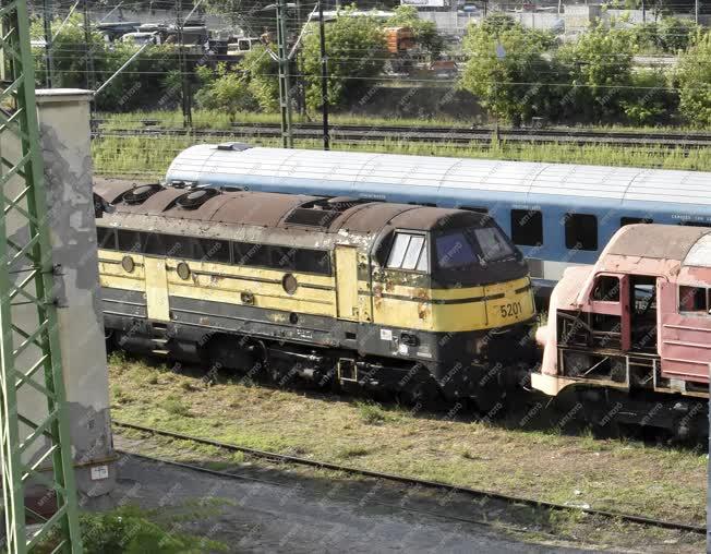 Közlekedés - Budapest - Régi mozdony