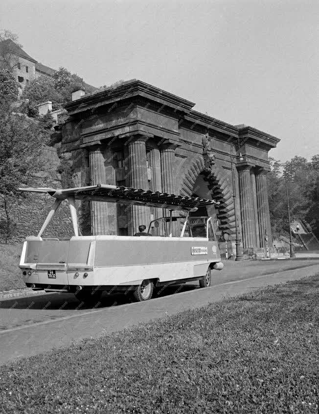 Közlekedés - MÁVAUT panorámabusz