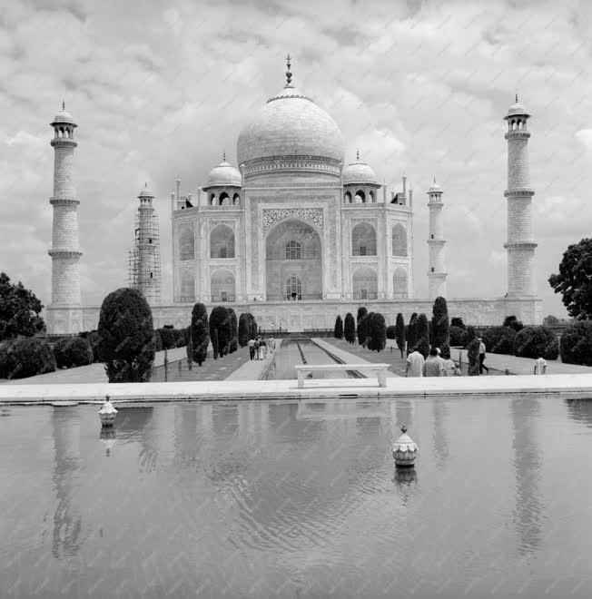 India - Agra - Tádzs Mahal