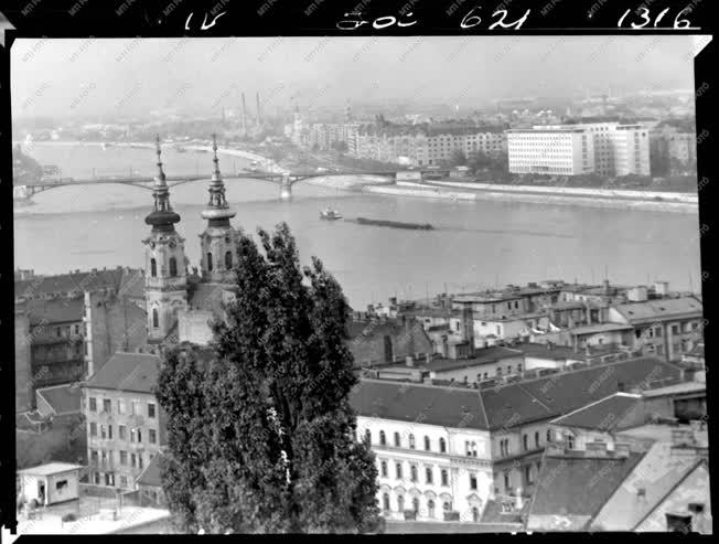 Városkép - Ibusz album - Batthyány tér