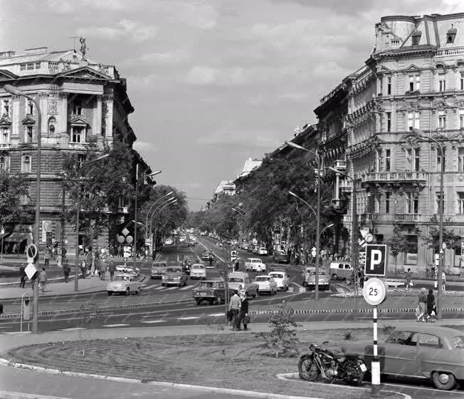 Városkép - Budapest - Engels téri parkoló