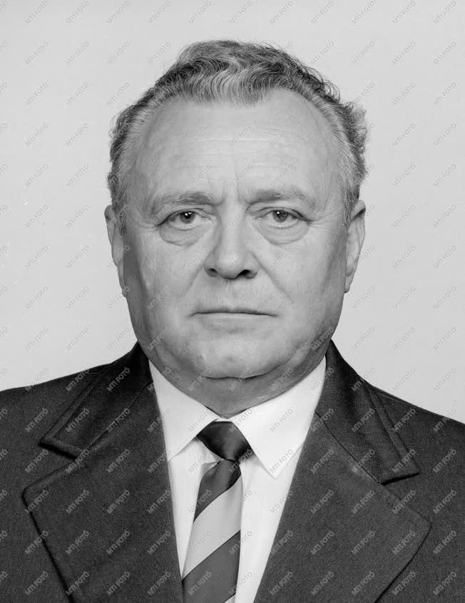1988-as Állami Díjasok - Takács László
