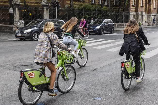 Közlekedés - Mol Bubi közösségi kerékpárok
