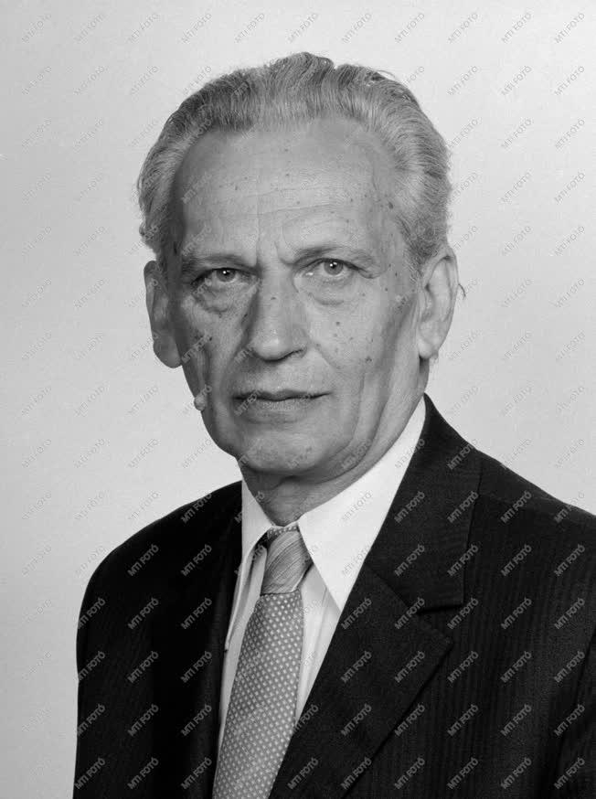 1985-ös Állami Díjasok - Stefanovits Pál