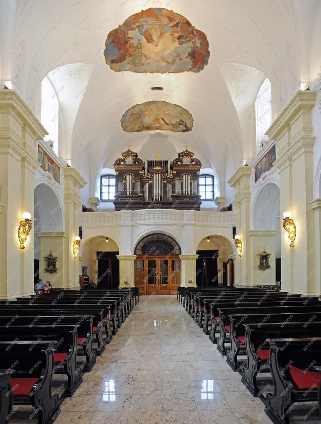 Egyházi épület - Debrecen - Szent Anna Székesegyház 