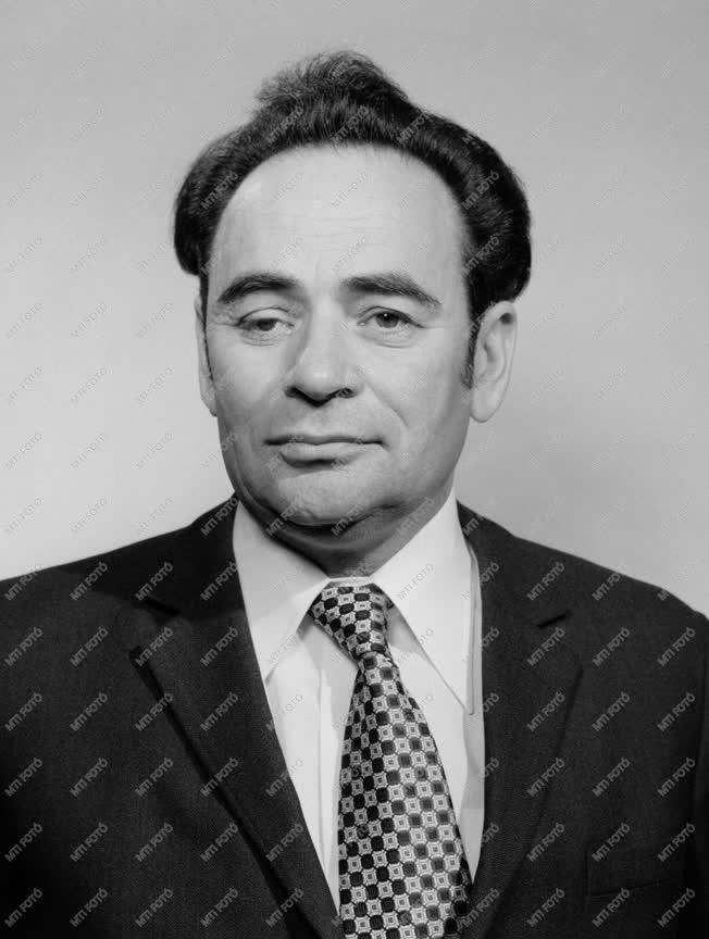 1978-as Állami-díjasok  - Dr. Szekeres László
